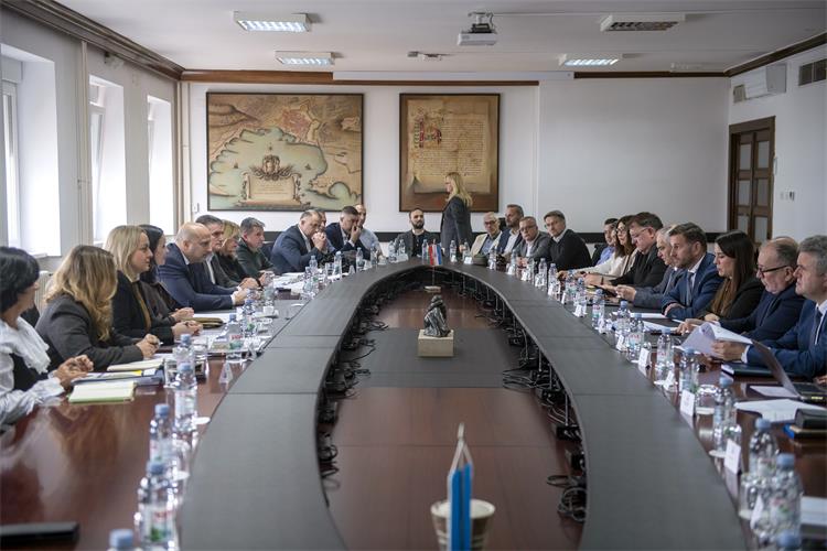 Slika /slike/.naslovna2026_01_13_Ministrica Vučković - sastanak (6).jpg